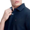 D_NQ_NP_2X_956866-MCO75949306094_052024-F Camiseta Tipo Polo Tommy Hilfiger Hombre F022 Original